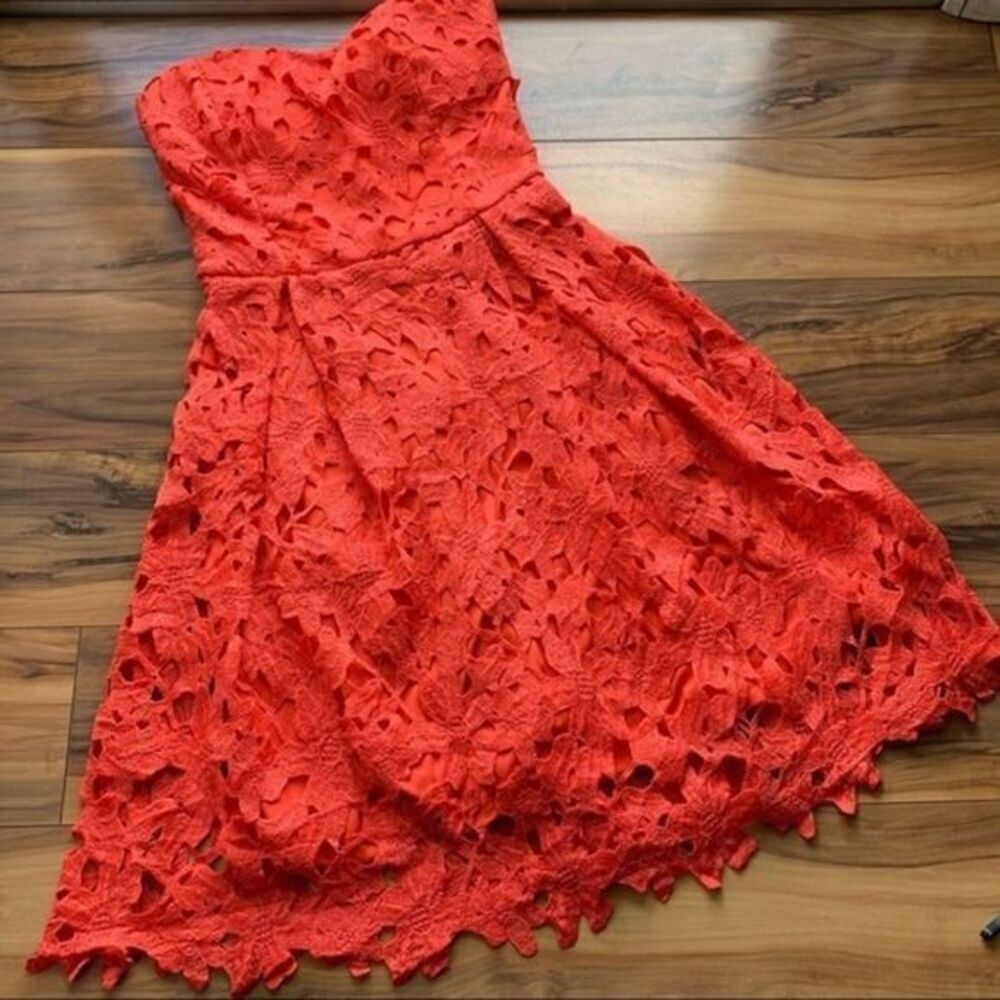 Lulu’s embroidered lace halter dress XS